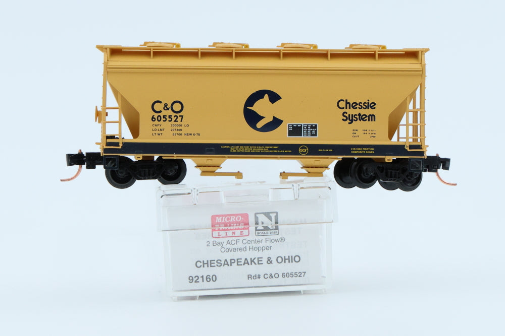 Micro Trains Line Chessie-Chesapeake and Ohio RR, 2 Bay ACF Center Flow Covered Hopper, #605527, 92160