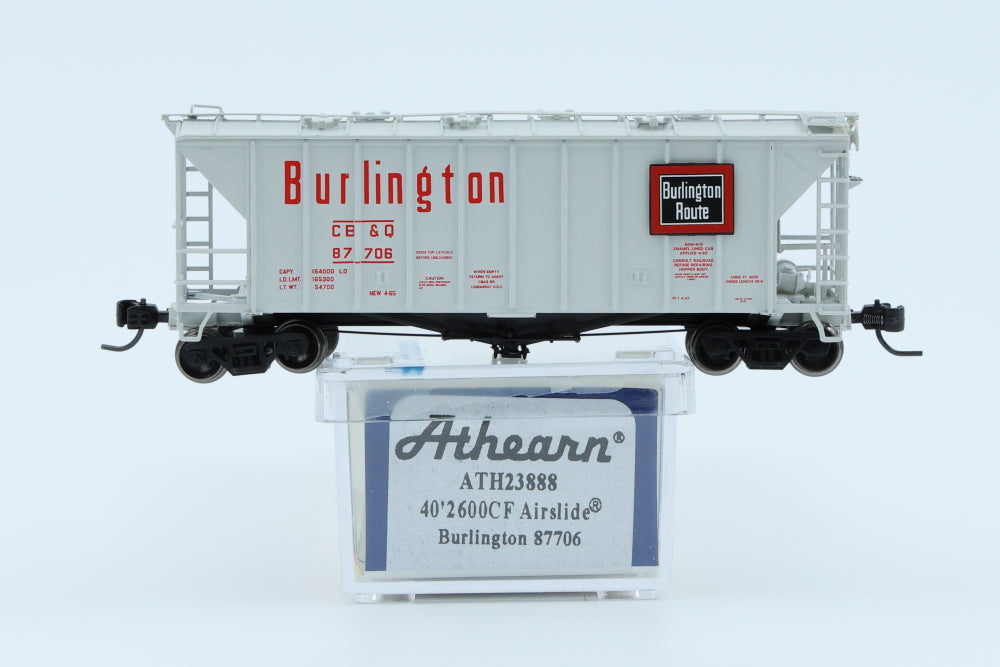 Athearn N scale Chicago, Burlington, and Quincy 40' 2600 CF Airslide, #87706, ATH23888