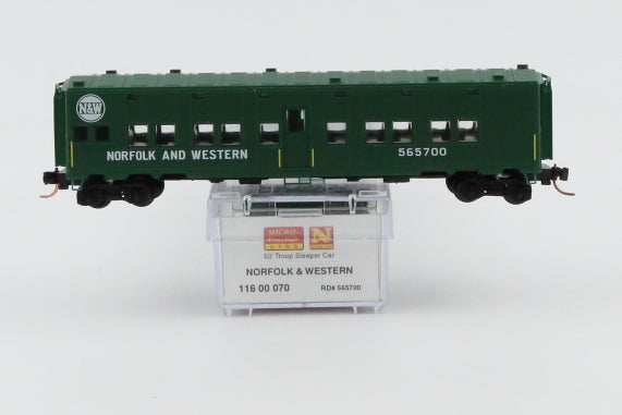 Micro Trains Line Norfolk and Western 50ft Troop Sleeper Car, #565700, 116 00 070