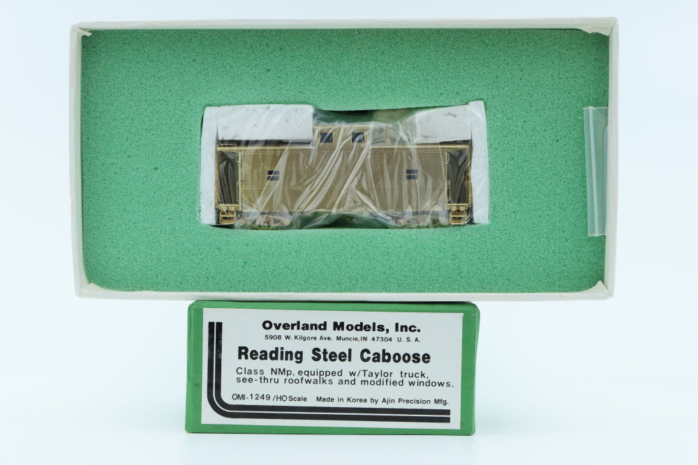 Overland Models Inc. Reading Steel Caboose, Class NMp, equipped with Taylor Truck, see thru roof walks and modified windows, OMI-1249, unpainted, Original box, Original factory packaging, unopened